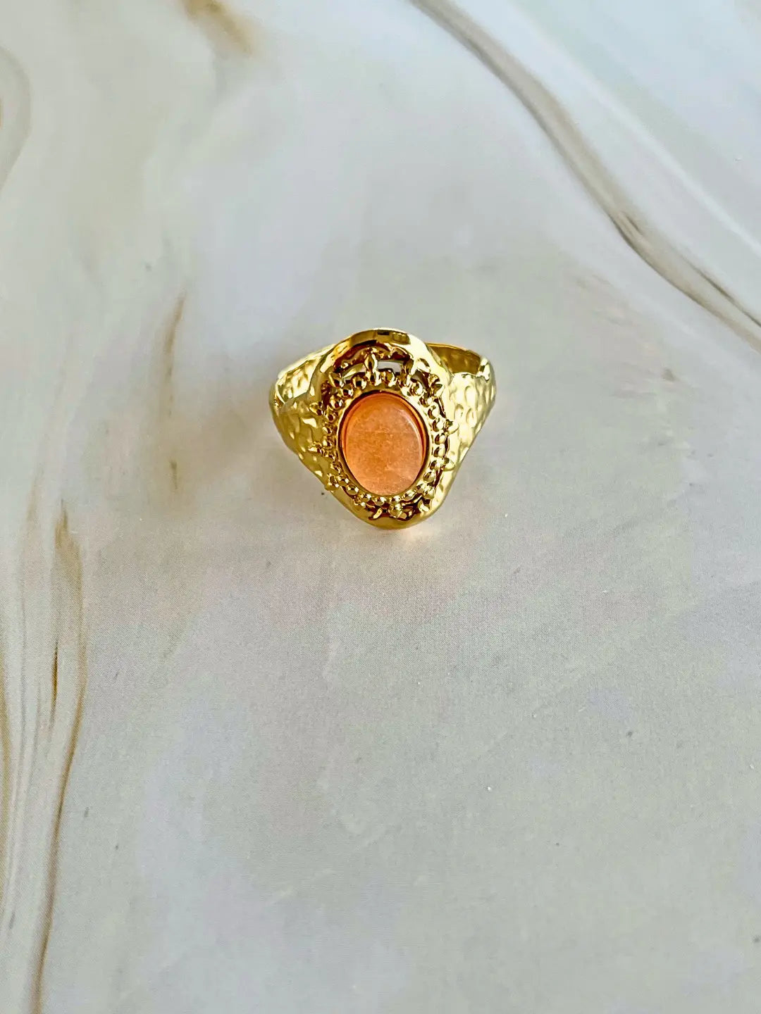 Bague Sol ornée d'une pierre naturelle de soleil