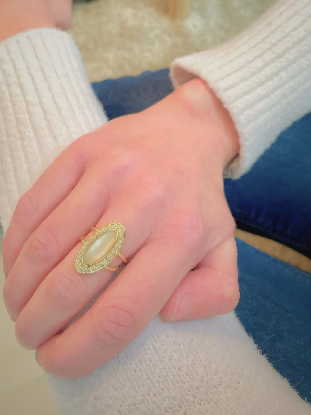 Bague AVA - oeil de chat blanc