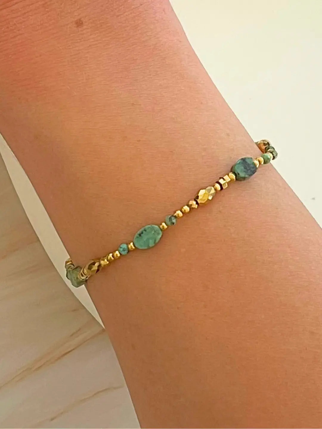 Bracelet Alba orné de pierres naturelles Turquoise d'Afrique