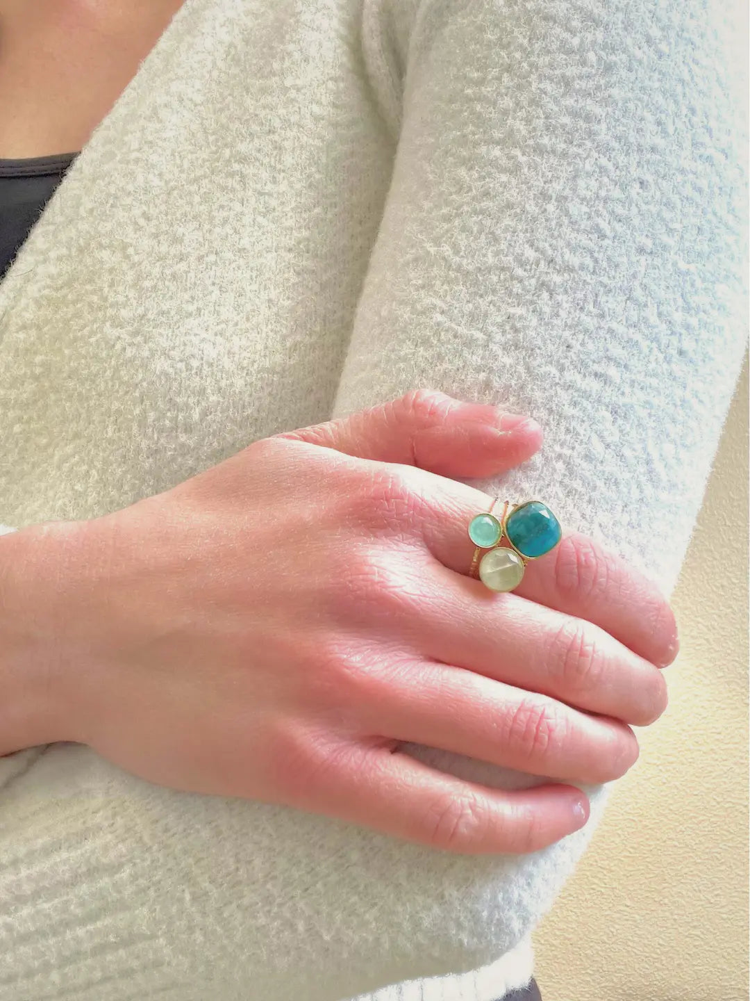 Bague Elya - pierre naturelle et cristaux