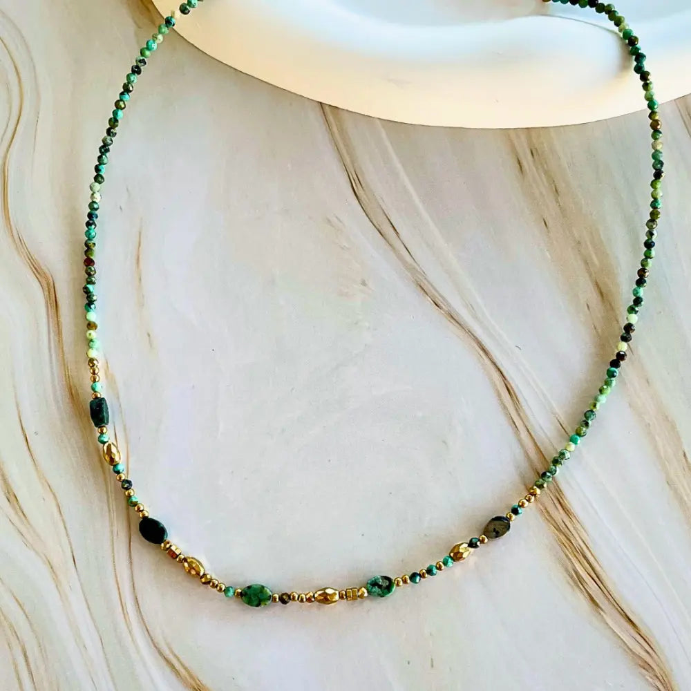 Acier inoxydable, pierres naturelles